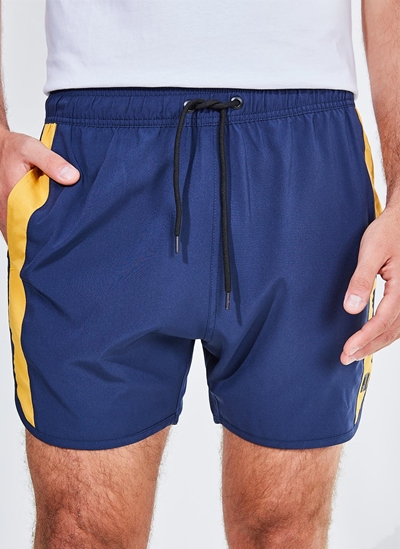 Bermuda com listra lateral Clearance
