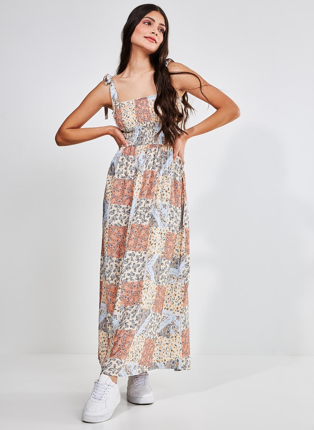 vestido patchwork python - loja online de roupas... Vestido Estampado Patchwork Floral com Lastex - youcom: vem cá conferir ...