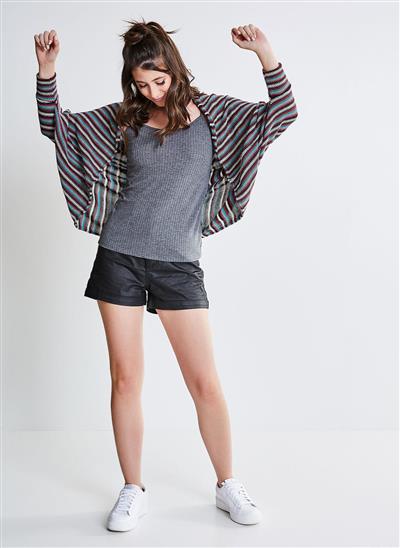 Short Hot Pants Resinado Short Hot Pants Resinado